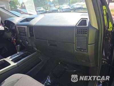 2010 Nissan TITAN SE Crew Cab Short Bed - zdjęcie 19 z 25 - miniatura