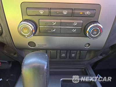 2010 Nissan TITAN SE Crew Cab Short Bed - zdjęcie 25 z 25 - miniatura