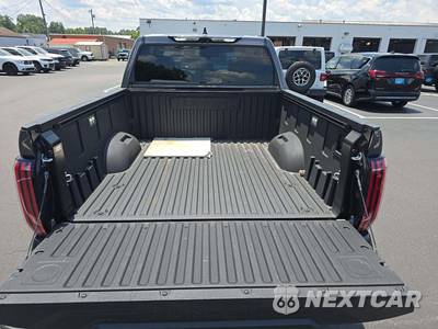 2025 Toyota Tundra i-FORCE MAX Platinum Crew Cab Short Bed - zdjęcie 14 z 20 - miniatura