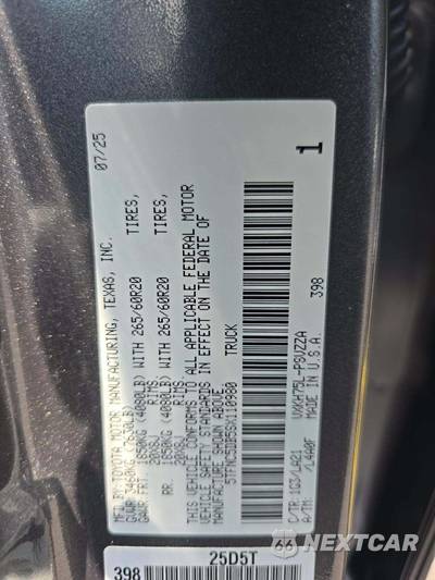 2025 Toyota Tundra i-FORCE MAX Platinum Crew Cab Short Bed - zdjęcie 5 z 20 - miniatura