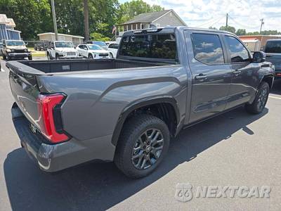 2025 Toyota Tundra i-FORCE MAX Platinum Crew Cab Short Bed - zdjęcie 3 z 20 - miniatura