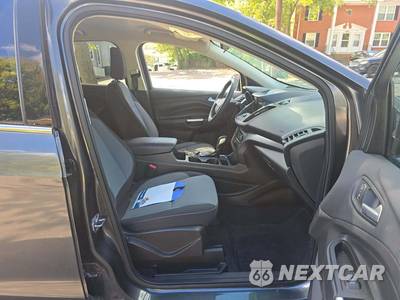 2019 Ford Escape SE - zdjęcie 15 z 18 - miniatura