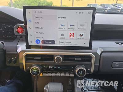 2024 Toyota Tacoma TRD Off-Road Crew Cab Long Bed - zdjęcie 7 z 17 - miniatura
