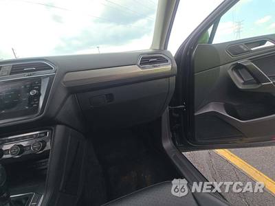 2020 Volkswagen Tiguan SE - zdjęcie 17 z 25 - miniatura