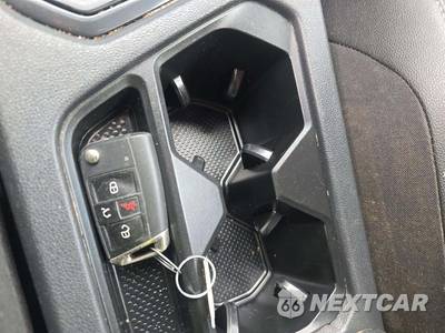 2020 Volkswagen Tiguan SE - zdjęcie 5 z 25 - miniatura