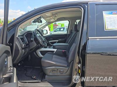 2024 Nissan TITAN SV Crew Cab Short Bed - zdjęcie 3 z 19 - miniatura