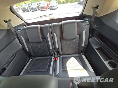 2024 Volkswagen Atlas 2.0T Peak Edition SE w/Technology - zdjęcie 11 z 18 - miniatura