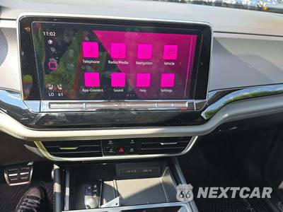 2024 Volkswagen Atlas 2.0T Peak Edition SE w/Technology - zdjęcie 7 z 18 - miniatura