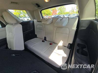 2024 Nissan Pathfinder SL - zdjęcie 11 z 20 - miniatura