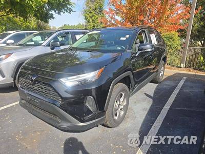 2025 Toyota RAV4 XLE - zdjęcie 1 z 24 - miniatura