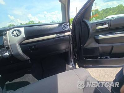 2017 Toyota SR5 - zdjęcie 16 z 25 - miniatura