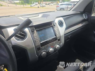 2017 Toyota SR5 - zdjęcie 7 z 25 - miniatura