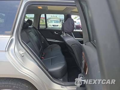 2012 Mercedes-Benz GLK 350 - zdjęcie 13 z 21 - miniatura