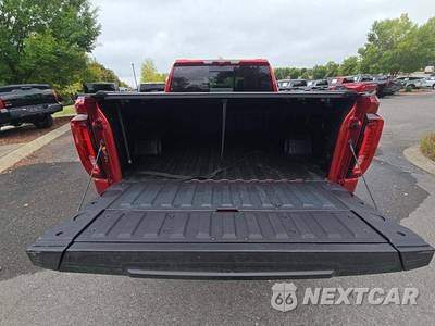 2025 GMC Sierra 1500 AT4X Crew Cab Short Bed 4SG - zdjęcie 11 z 18 - miniatura