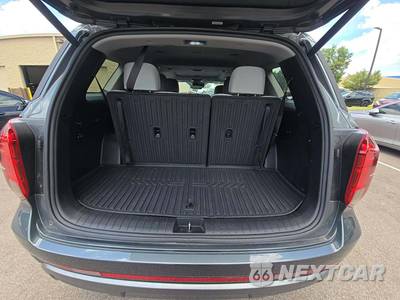 2025 Hyundai Palisade SEL Premium 7-Passenger - zdjęcie 12 z 20 - miniatura