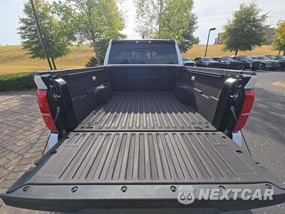 2024 Toyota Tacoma SR5 Crew Cab Medium Bed - zdjęcie 11 z 18 - miniatura