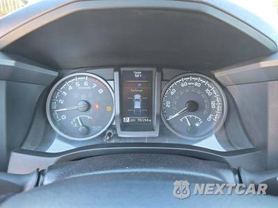 2016 Toyota Tacoma TRD Sport Crew Cab Medium Bed - zdjęcie 6 z 21 - miniatura