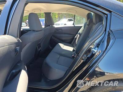 2025 Toyota Corolla LE Sedan - zdjęcie 13 z 23 - miniatura