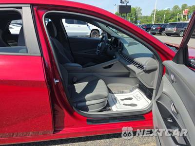 2022 Hyundai Elantra SEL - zdjęcie 18 z 26 - miniatura