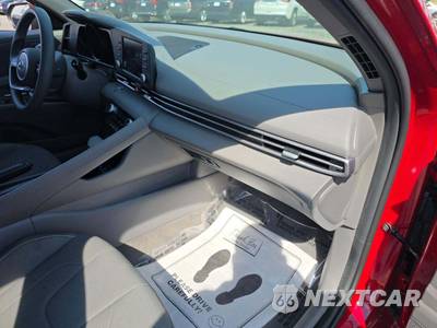 2022 Hyundai Elantra SEL - zdjęcie 19 z 26 - miniatura