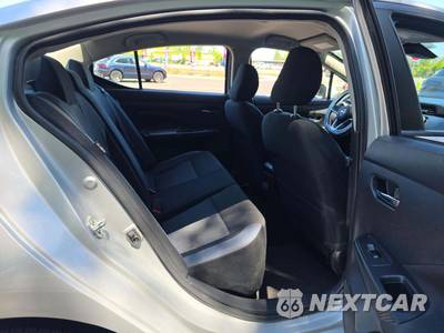 2025 Nissan Versa SV - zdjęcie 16 z 25 - miniatura