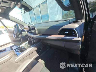 2025 Chevrolet Suburban LT 1LT - zdjęcie 20 z 21 - miniatura