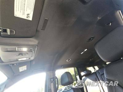2025 Chevrolet Suburban LT 1LT - zdjęcie 11 z 21 - miniatura