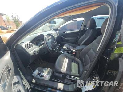 2012 Volkswagen Jetta TDI Sedan - zdjęcie 6 z 26 - miniatura