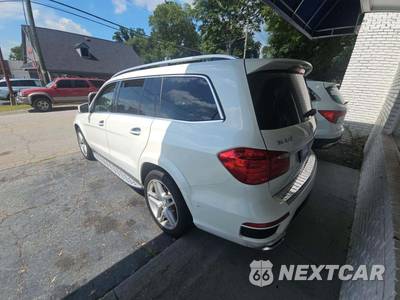 2015 Mercedes-Benz GL 550 4MATIC - zdjęcie 2 z 22 - miniatura