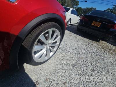 2016 Tesla Model X 75D - zdjęcie 24 z 25 - miniatura