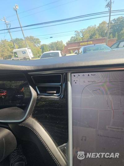 2016 Tesla Model X 75D - zdjęcie 25 z 25 - miniatura