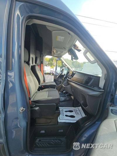 2020 Ford Transit 250 Cargo Van High Roof 148.0" WB - zdjęcie 17 z 20 - miniatura