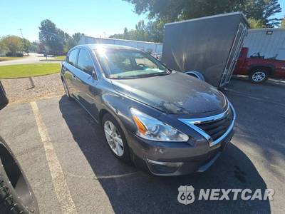 2013 Nissan Altima 2.5 SV Sedan - zdjęcie 4 z 20 - miniatura