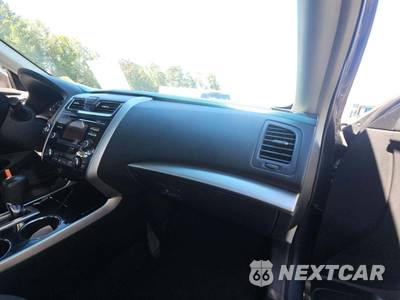 2013 Nissan Altima 2.5 SV Sedan - zdjęcie 19 z 20 - miniatura