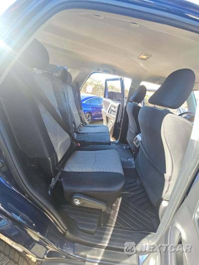 2016 Toyota 4Runner SR5 - zdjęcie 17 z 23 - miniatura
