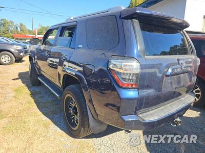 2016 Toyota 4Runner SR5 - zdjęcie 2 z 23 - miniatura