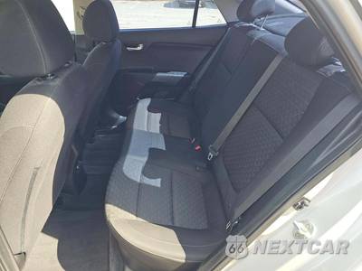 2019 Kia Rio S Sedan - zdjęcie 13 z 27 - miniatura