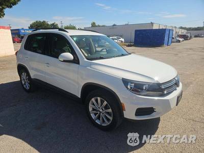 2015 Volkswagen Tiguan SE - zdjęcie 4 z 23 - miniatura