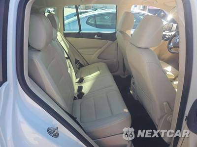2015 Volkswagen Tiguan SE - zdjęcie 16 z 23 - miniatura