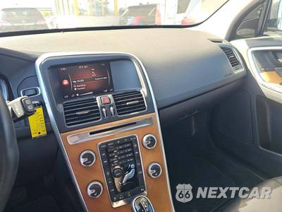 2017 Volvo XC60 T6 Inscription - zdjęcie 10 z 29 - miniatura