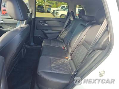 2026 Nissan Rogue Platinum - zdjęcie 13 z 23 - miniatura