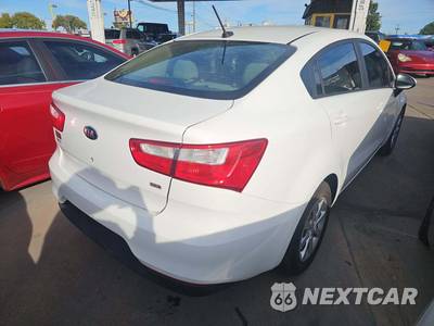 2017 Kia Rio LX Sedan - zdjęcie 3 z 25 - miniatura