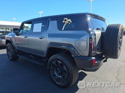 2026 GMC HUMMER EV SUV 3X - zdjęcie 2 z 21 - miniatura