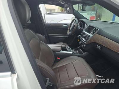 2016 Mercedes-Benz GL 550 4MATIC - zdjęcie 18 z 24 - miniatura