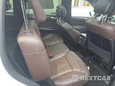 2016 Mercedes-Benz GL 550 4MATIC - zdjęcie 16 z 24 - miniatura