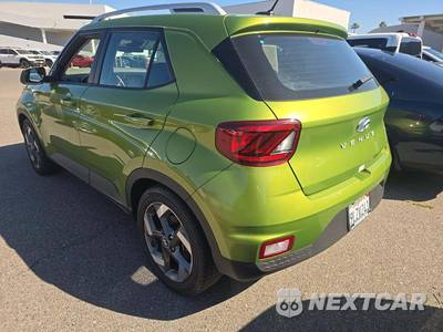 2024 Hyundai Venue SEL - zdjęcie 2 z 23 - miniatura