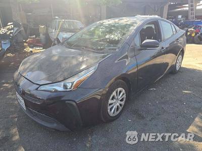 2022 Toyota Prius LE - zdjęcie 1 z 27 - miniatura