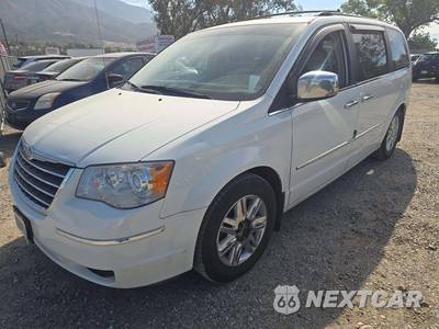 2008 Chrysler Town & Country Limited 121.2" WB