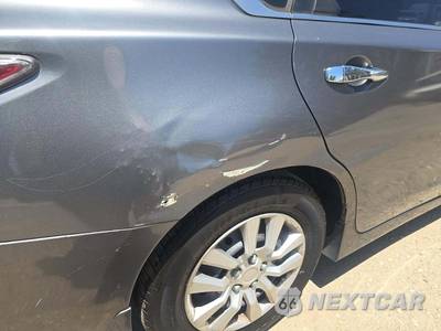 2015 Nissan Altima 2.5 S - zdjęcie 26 z 39 - miniatura