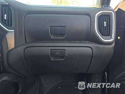 2022 GMC Sierra 2500HD AT4 Crew Cab Medium Bed 4SB - zdjęcie 19 z 39 - miniatura